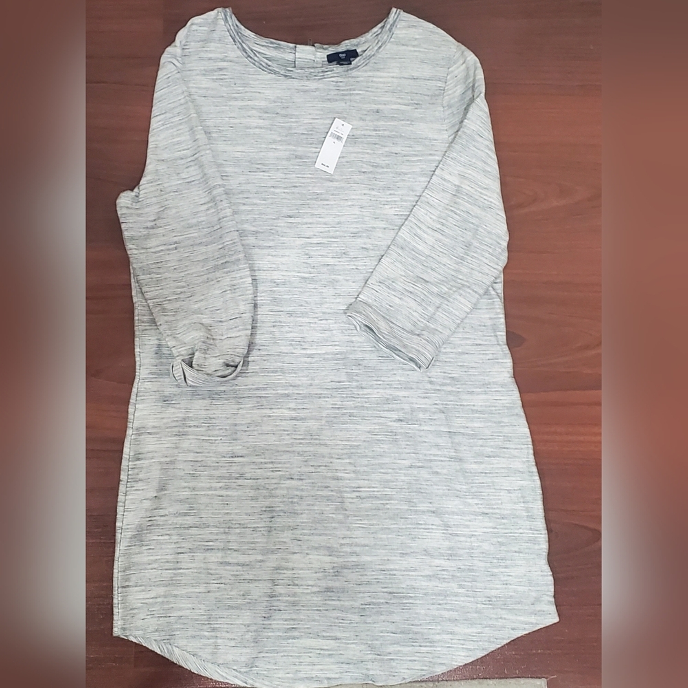 Gap top